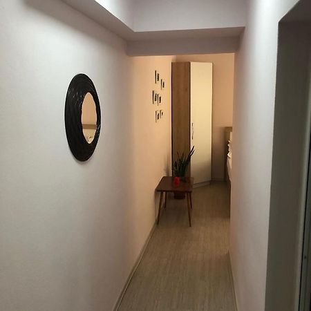 Itan'S Apartment-Lovely Guest Apartment In Center Tirana Esterno foto