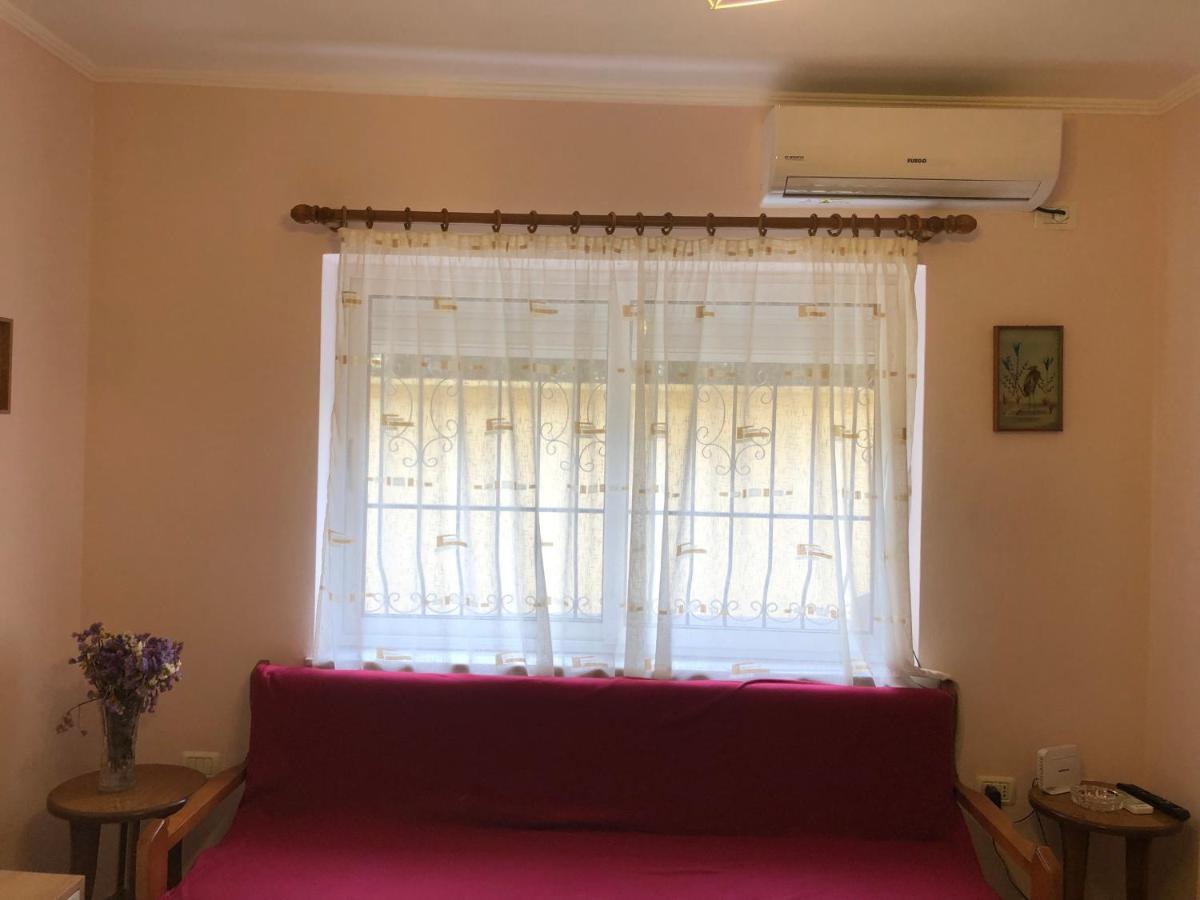 Itan'S Apartment-Lovely Guest Apartment In Center Tirana Esterno foto