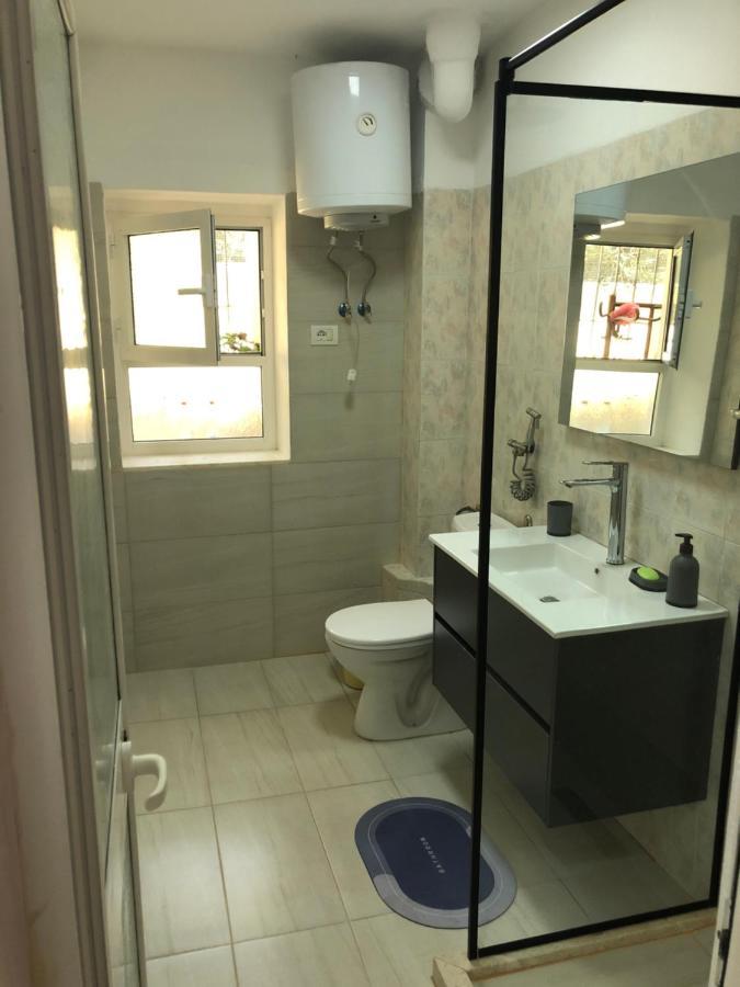 Itan'S Apartment-Lovely Guest Apartment In Center Tirana Esterno foto