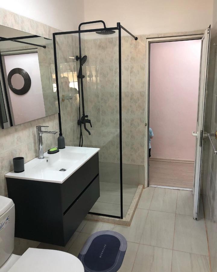 Itan'S Apartment-Lovely Guest Apartment In Center Tirana Esterno foto